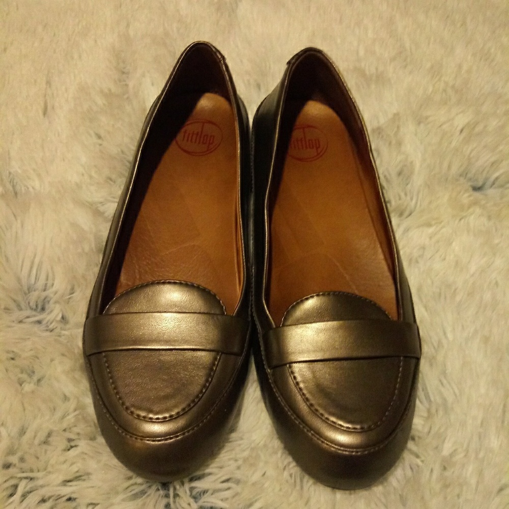Fit Flop Silver Loafers